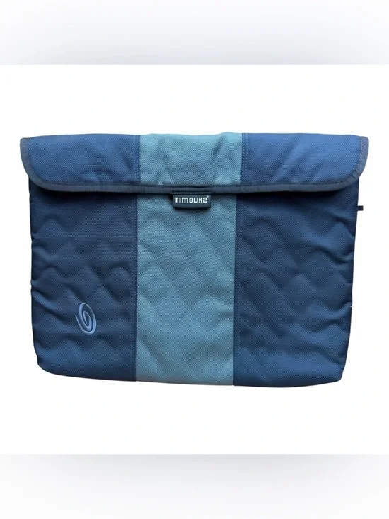 Timbuk2 Navy and Teal Padded Laptop Sleeve