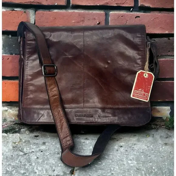 Spikes and Sparrow Noah Dark Brown Leather Crossbody Messenger Bag Laptop Travel