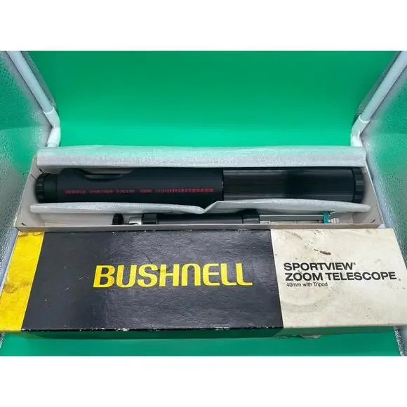 Very nice Bushnell 78-1938 Sportview Zoom Telescope 9-30 w/box And Tripod