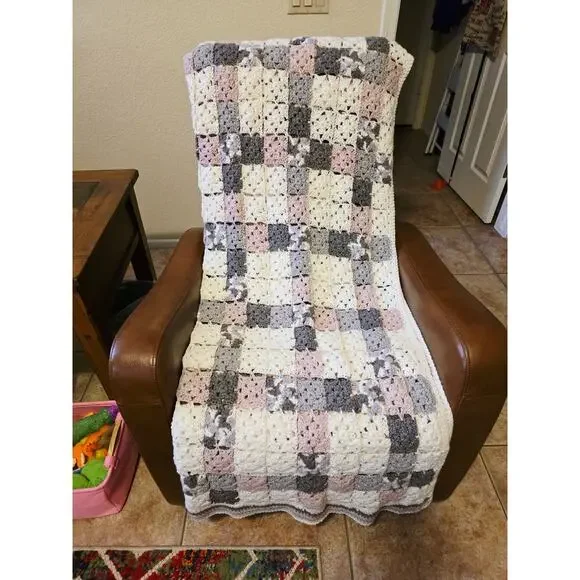 Handmade Crochet Purple Gray White Patches Stunning Warm L 80