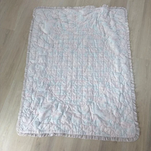 Vintage sheer Quilted Baby Blanket Pastel Floral Hot Air Balloon Ruffle 52x41