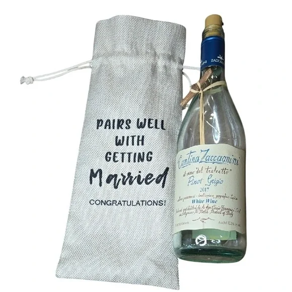 Wedding Gift‎ Bag With Light Up Wine Bottle Decor Piece
