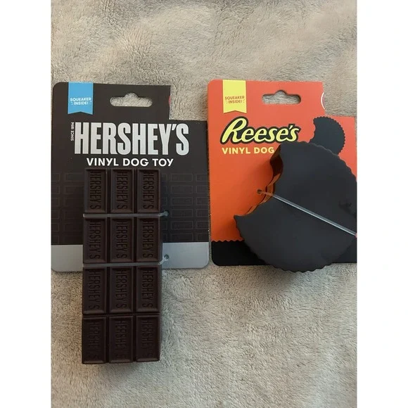 Hershey's Bar‎ & Reese's Peanut Butter Cup Vinyl Plastic Squeaky Dog Toy