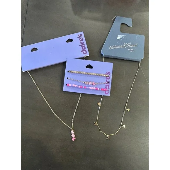 Claire's Universal Thread Kids Gold Tone‎ Butterfly Charm Necklace Bracelet Set