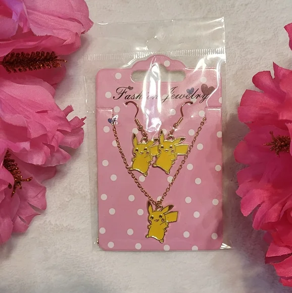 Fashion Jewelry Girls NIP 3pc Pokemon Inspired Pikachu Earrings & Necklace Set