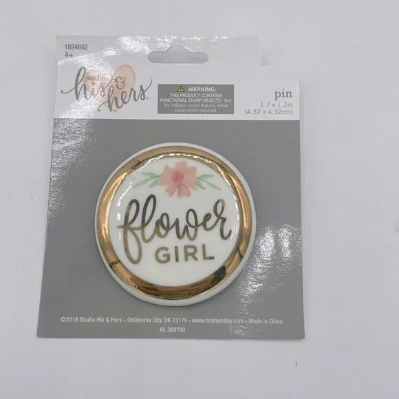 NWT Ceramic Flower Girl Pin