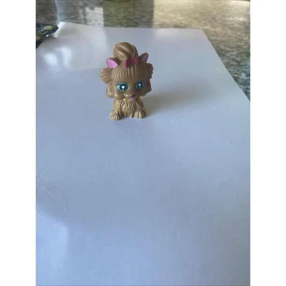 Dog Figures‎ My Pet Pals Chic Boutique Brown Dog Red Pink Bow 2.5