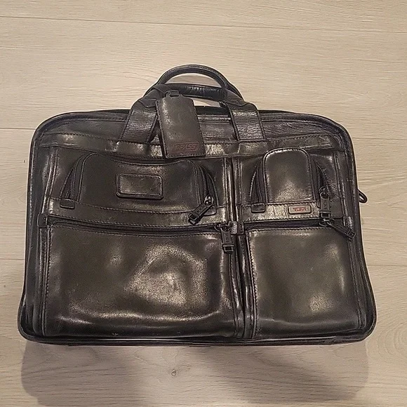 Tumi Alpha T-Pass Expandable Black Leather Laptop Briefcase + Laptop Soft Case