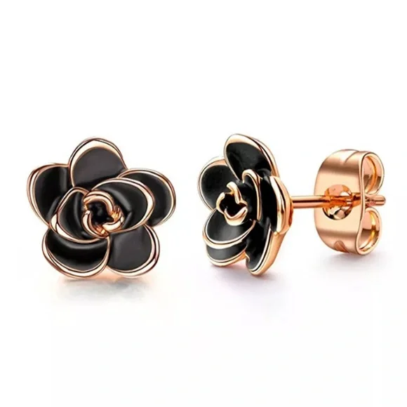 New Lovely 14k Rose Gold Onyx Flower Studs