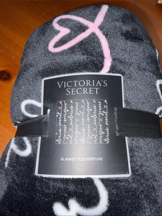 Victoria's Secret Black Plush Script & Pink Heart Blanket