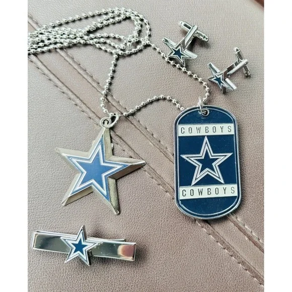 Dallas Cowboys Dog Tag Necklace + Star Charm + Tie Bar + Cufflinks Licensed MINT