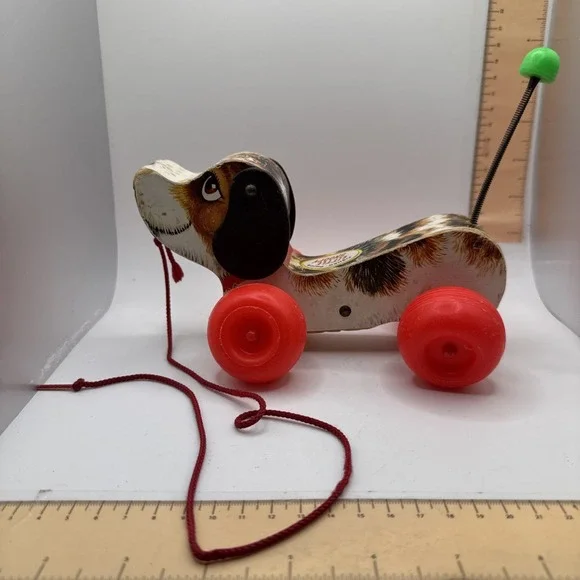Vintage Fisher Price Little Snoopy Dog 1968 Wood Pull Toy #693 USA