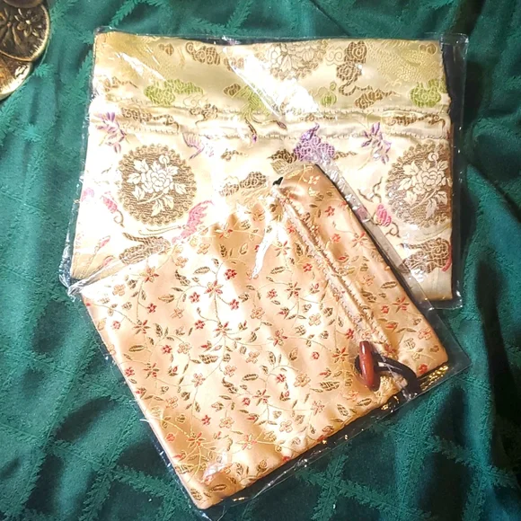 Pair of Asian Gift Bags, ELEGANT!!