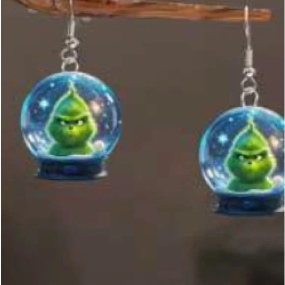 Nwt Grinch Snow Globe Earrings