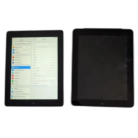 Lot of 2 Apple iPad (3rd Generation) A1416 16 GB & A1337 (1st Generation)