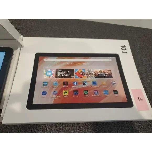 Amazon Fire HD 8 tablet, HD display, 3GB Ram 32 GB. OPEN BOX