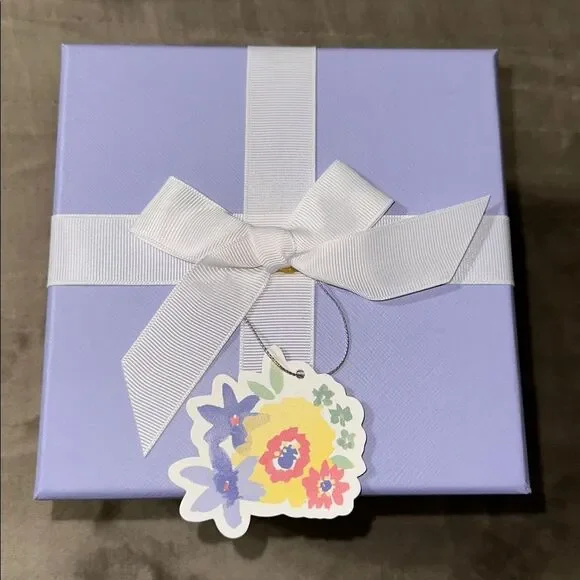 SHABBY CHIC Two Floral Lavender Top White Bow Square Nesting Gift Boxes
