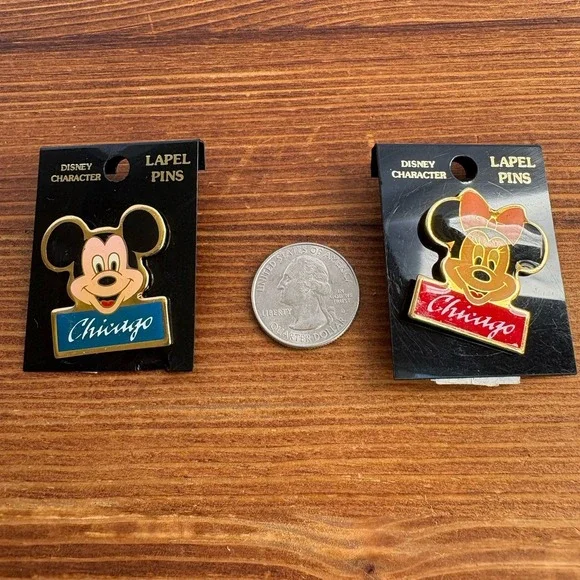 Vintage Disney Mickey & Minnie Mouse Chicago Souvenir Lapel Pin Set