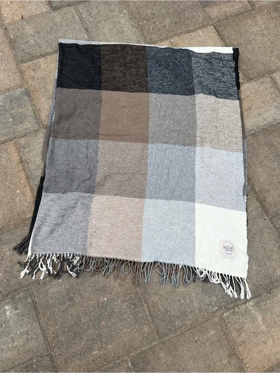 BEAUTIFUL NIDO NOTTE Plaid FRINGED ITALY Cotton THROW BLANKET