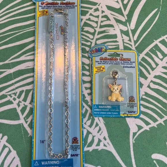 WEBKINZ Chihuahua Dog CHARM With Webkinz Necklace Set - NEW W/ SEALED CODE