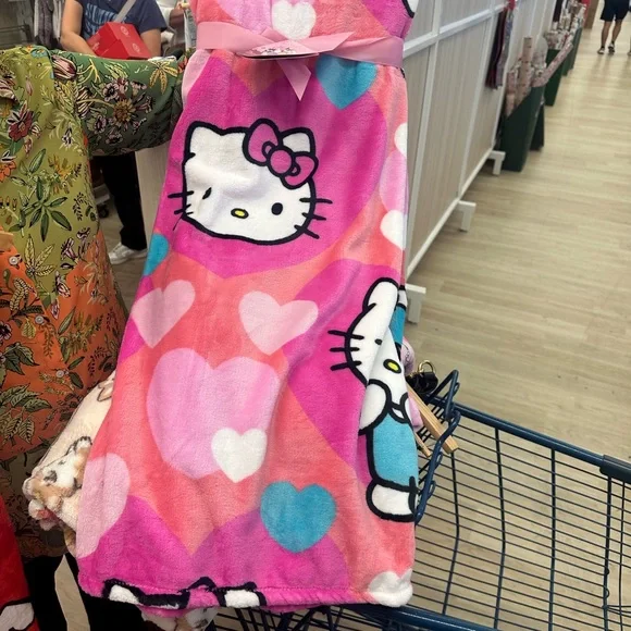 Hello Kitty Pink Heart Blanket