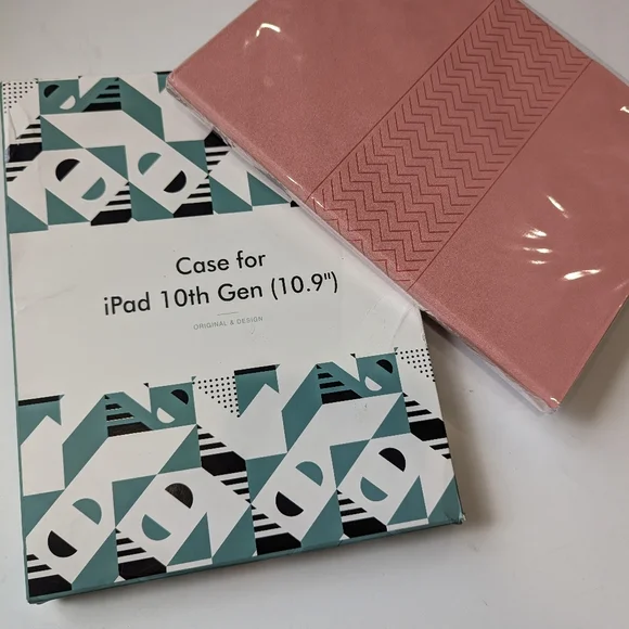 Auaua Case for iPad 10th Generation 2022, 10.9 inch Case Pink New in Box
