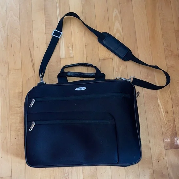 Samsonite Laptop Crossbody Bag