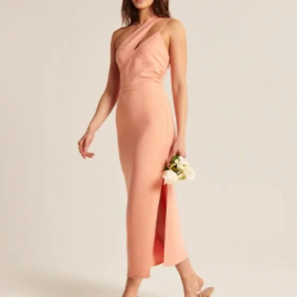 NEW Abercrombie and fitch Asymmetrical Ruched Maxi Dress in coral Size: Large