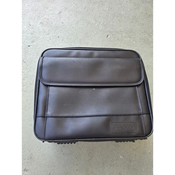 Targus Black Faux Leather Laptop Briefcase Messenger Bag Compartment 15in E3