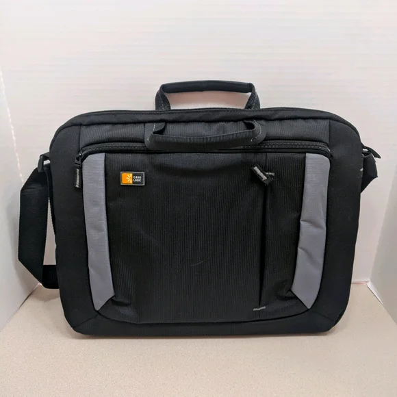 Case Logic Computer Black/Gray Bag.