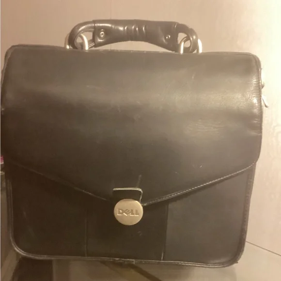 DELLS BLACK LEATHER LAPTOP BAG