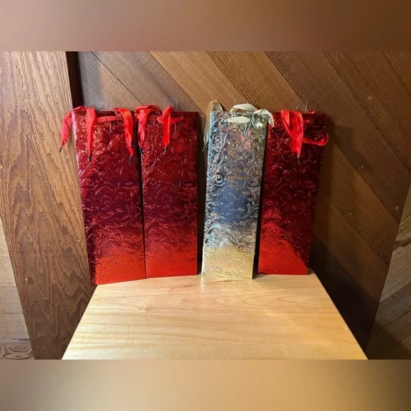Voila Embossed Metallic Wine Gift Bags Set of 4 Red Gold Ribbon Handles