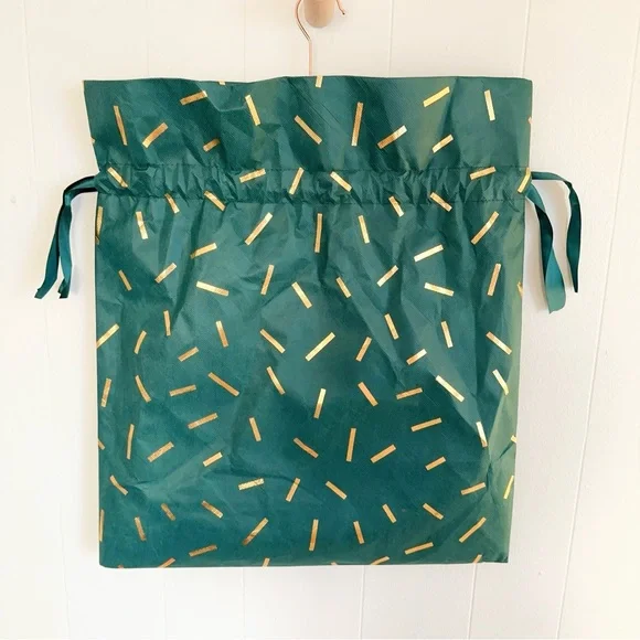 Chic Gem Emerald Green Drawstring Large Gift Bag with Gold Accents 21