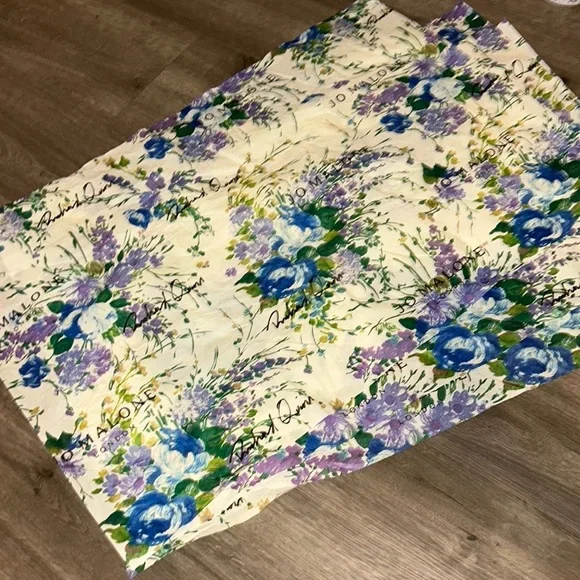 Jo Malone gift wraps