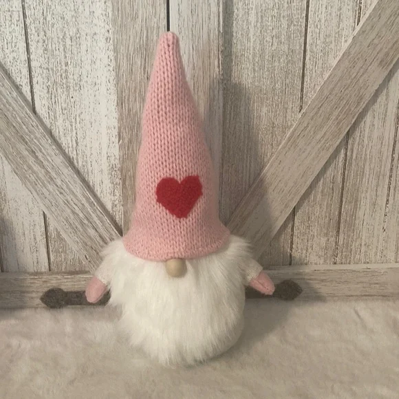Target Spritz Valentine’s Day Gnome