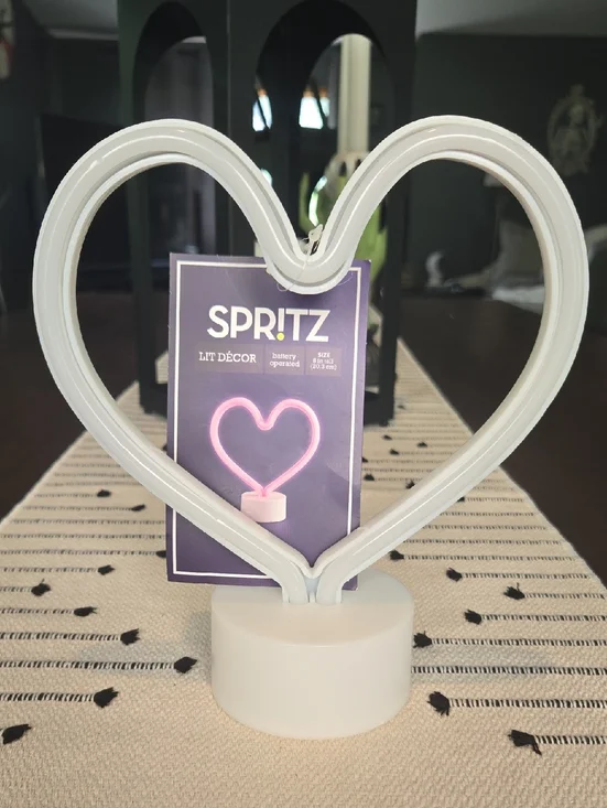 Target Glow Heart Neon Accent Light