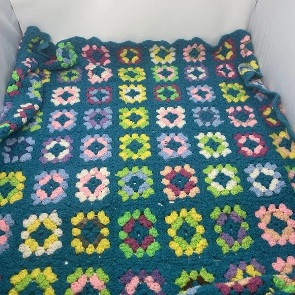 Vtg Crochet Afghan Blanket Chevron Ripple Throw 77x55 Retro Cutter Craft As Is