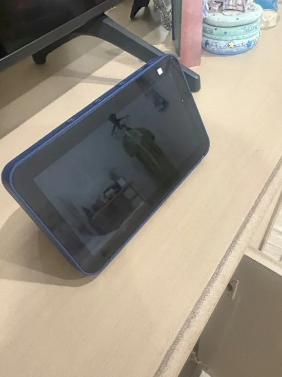 Blue Smart Display speaker - Compact Touchscreen Device