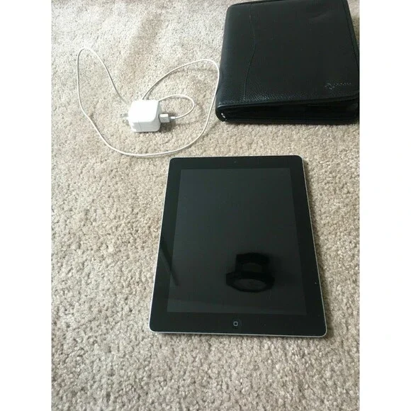 Apple iPad 4th Gen 16 GB Wi-Fi Tablet Black 9.7