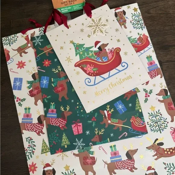 Dachshund Dog 3-pc Christmas Holiday Gift Bags Set