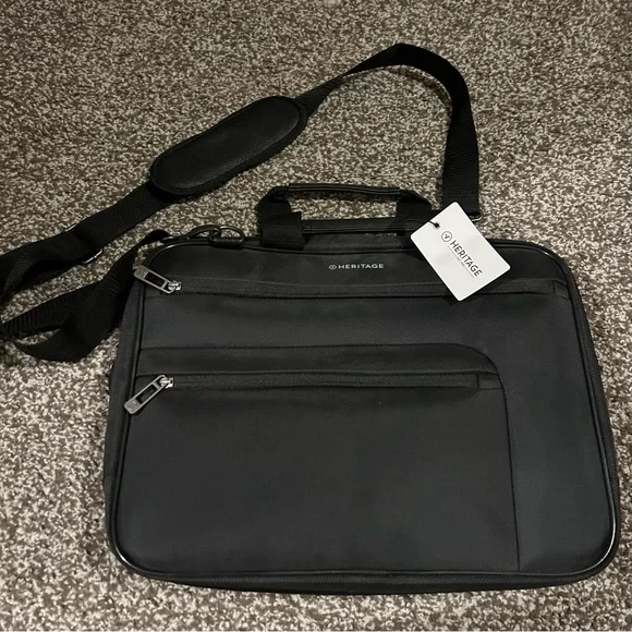 Heritage work bag with laptop sleeve and pockets