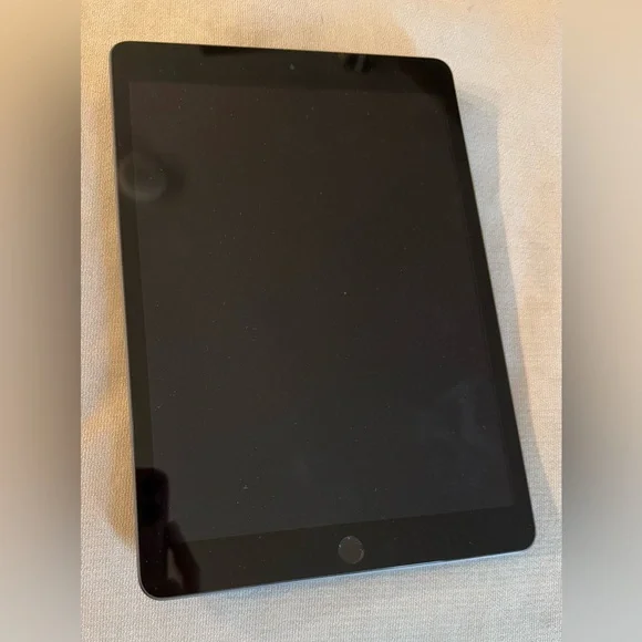 Apple IPad 7th Generation 32gb