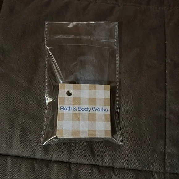 Bath & Body Works Small Cardboard Gingham Gift Tags