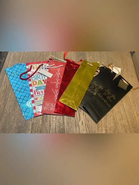 Bundle of 7 Wine Holder Variety Gift Bags