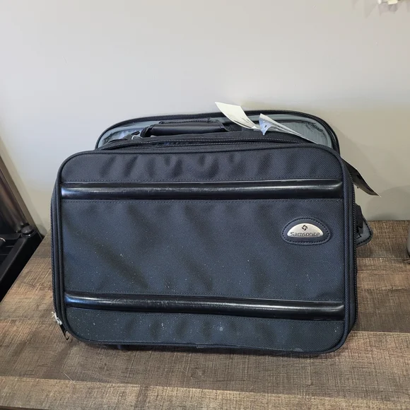 Samsonite Black Unisex Bag