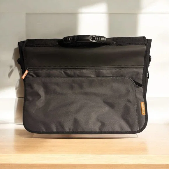 Microsoft Impact Messenger Bag for 17.3