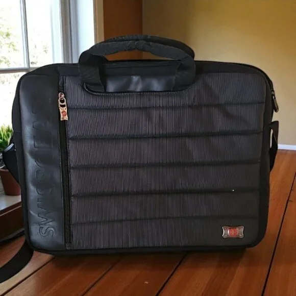 SwissGear Black Professional Laptop Bag with Quilted Design Messenger Bag unisex