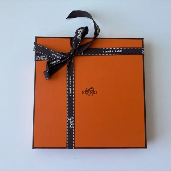 Authentic HERMES Signature Orange Gift Box + Ribbon Vanity Empty 7