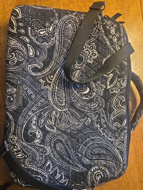 Quilted Paisley Messenger Bag - Black & White