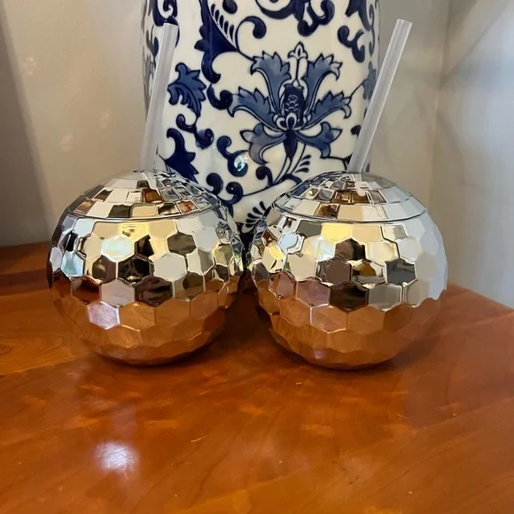 Disco ball novelty plastic cups with lids and straws - Target BP Holiday 2022